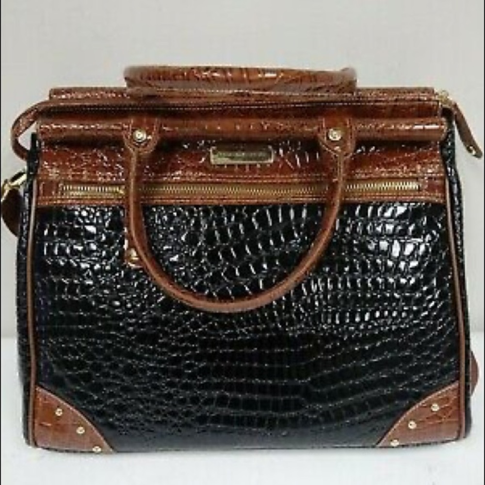 Samantha Brown Croco-Embossed Dowel Bag Purse